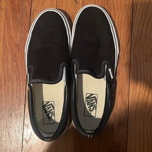 Women’s back vans. Worn, slightly dirty